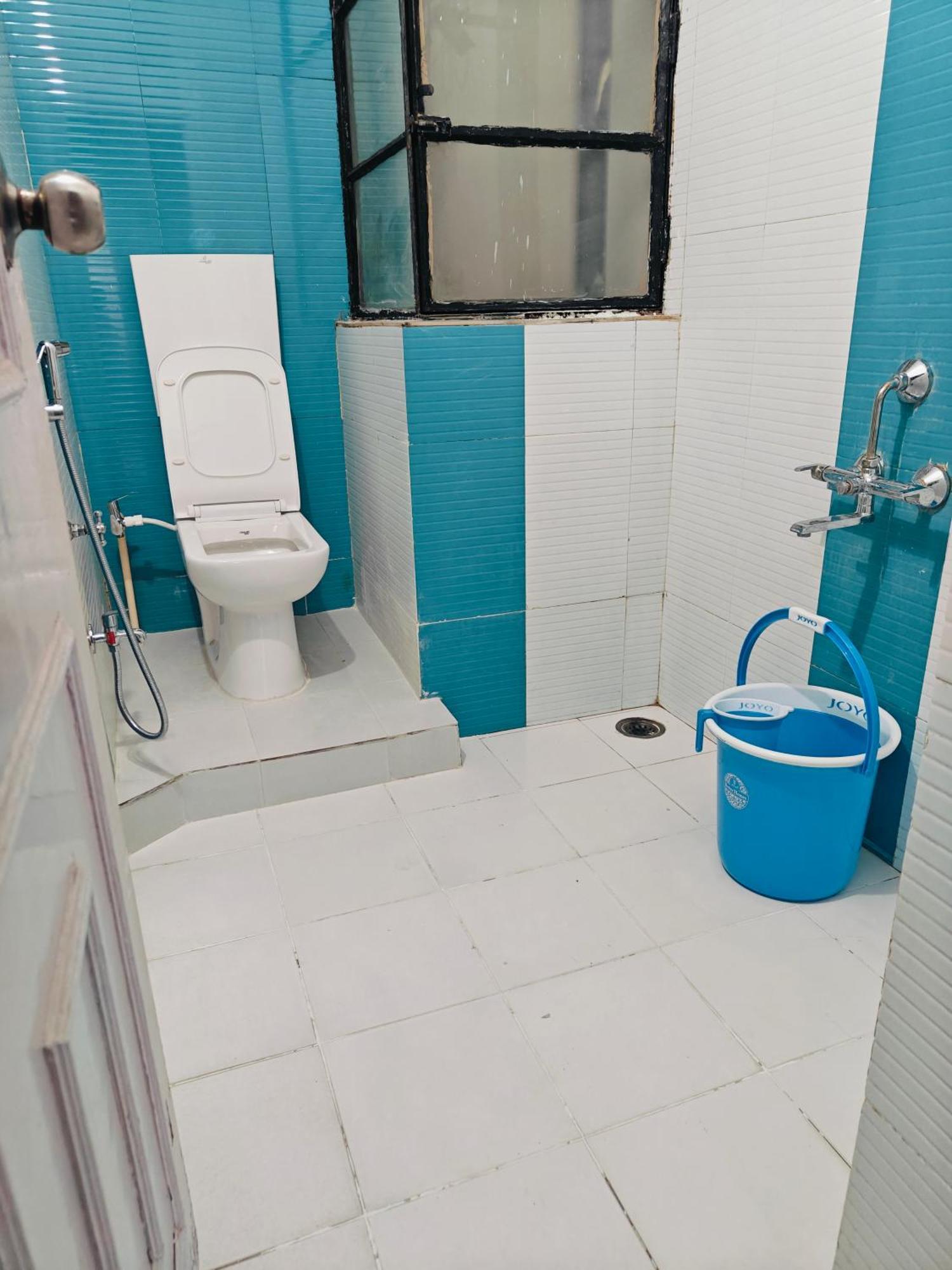 Ava Homestay Indore Bagian luar foto