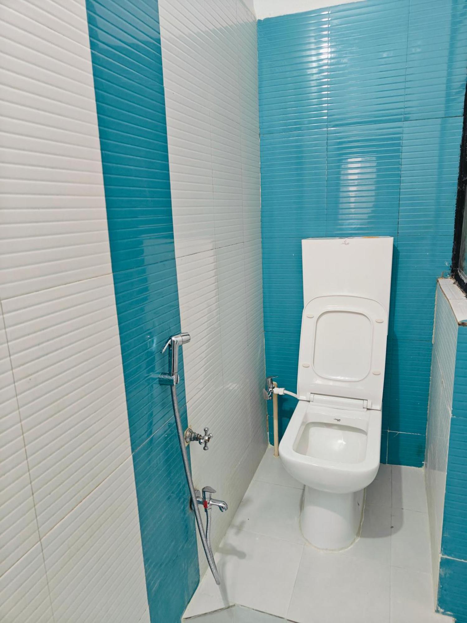 Ava Homestay Indore Bagian luar foto