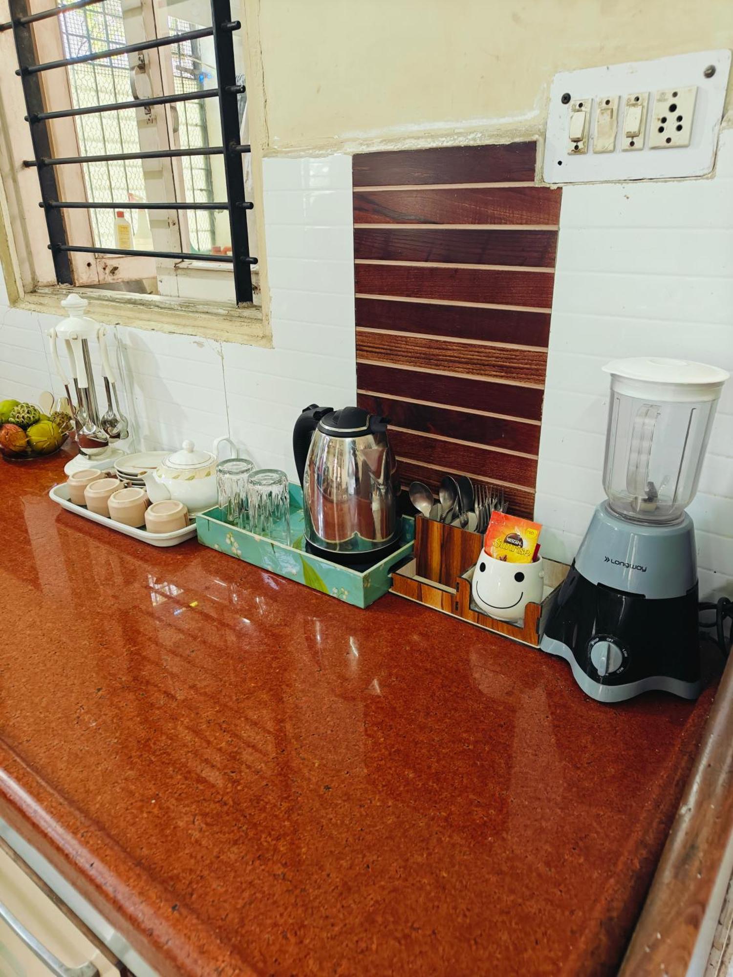 Ava Homestay Indore Bagian luar foto