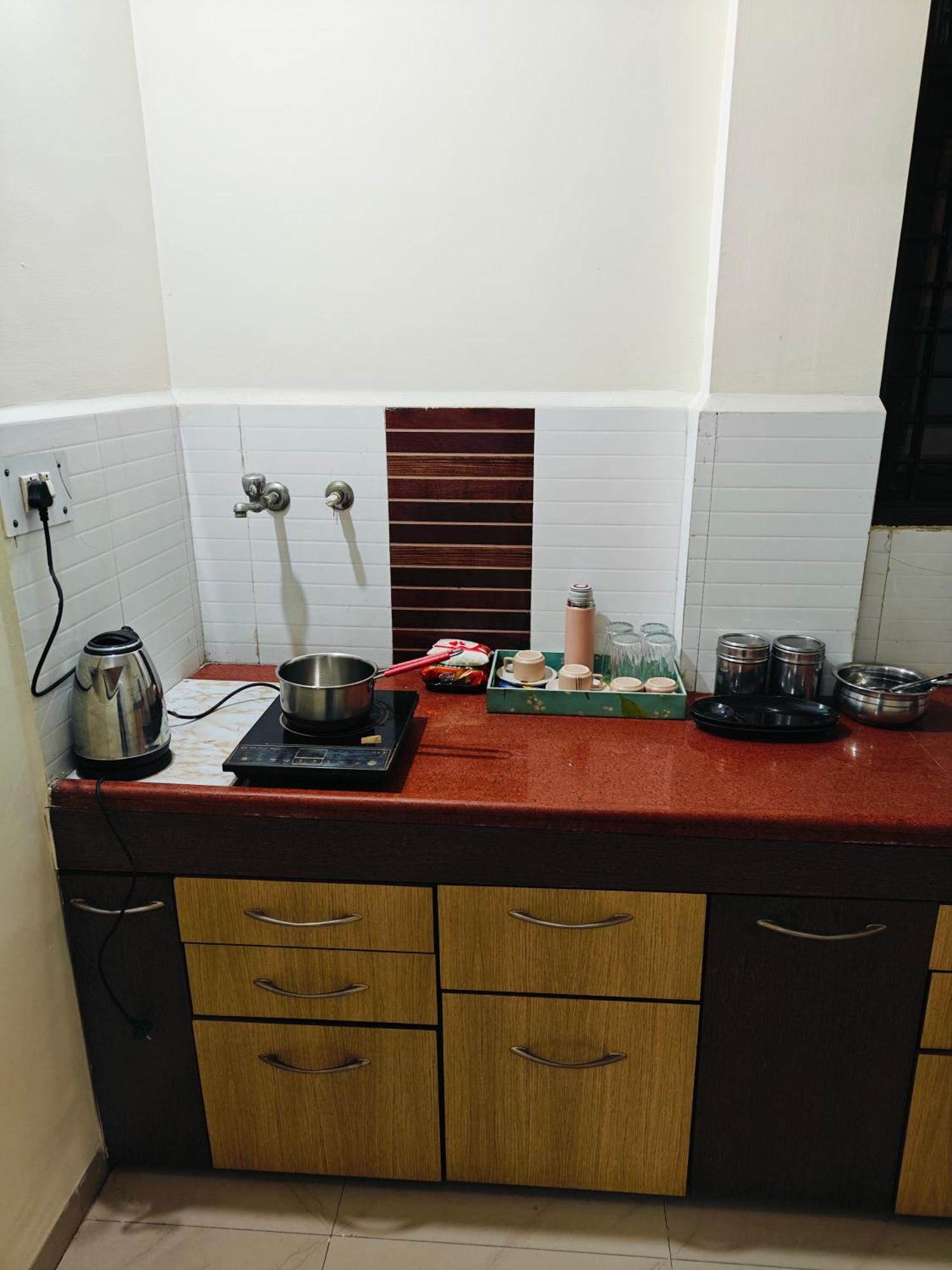 Ava Homestay Indore Bagian luar foto