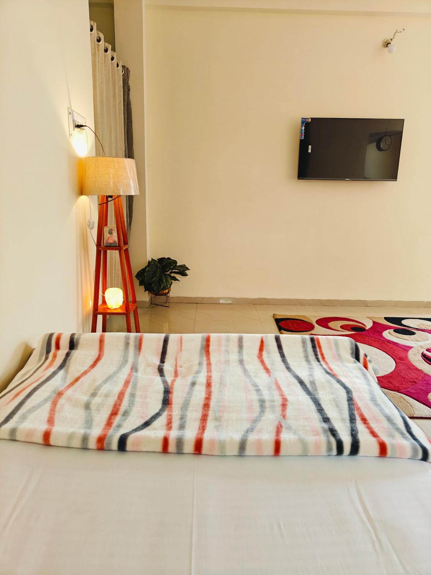 Ava Homestay Indore Bagian luar foto
